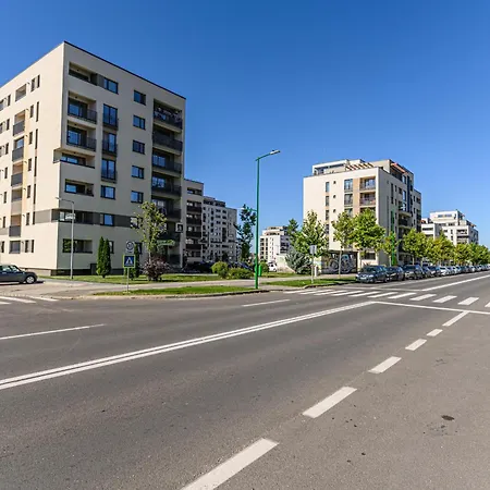 Nokturna Cassiopeia Coresi Kasper Apartment With Underground Parking-3