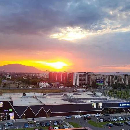 Luxury Panorama Apartament,Coresi-3