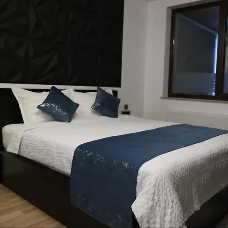 Apartment ǨS Brasov-3