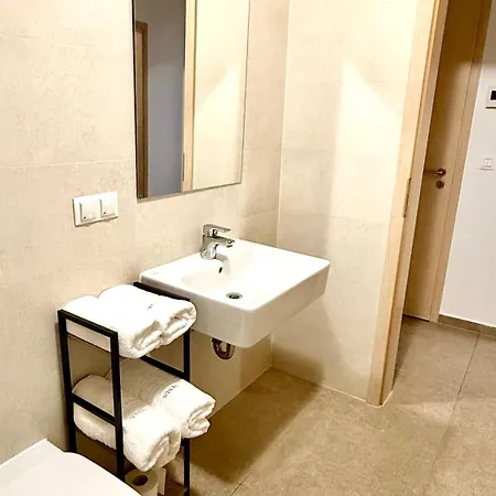 Relax Apartments At Coresi Mall-2