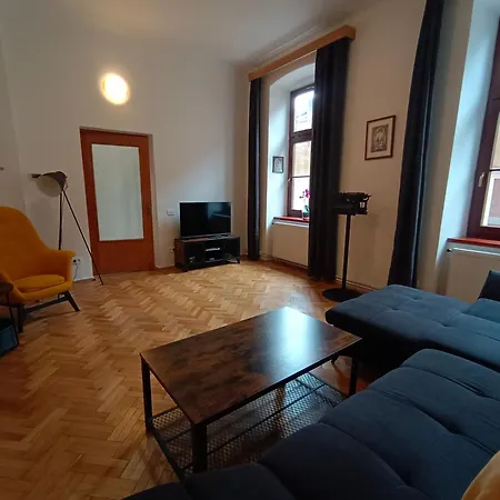 Pif Apartments Hirscher-2