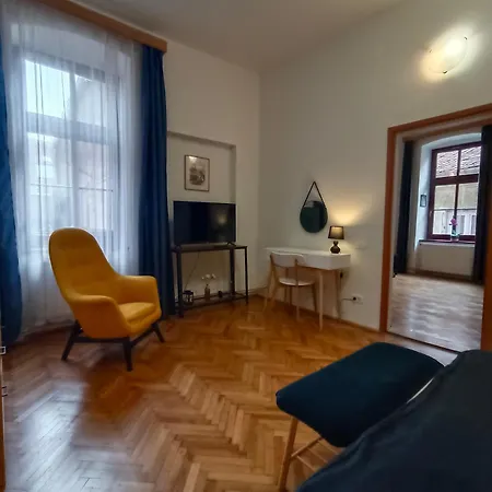 Pif Apartments Hirscher-3