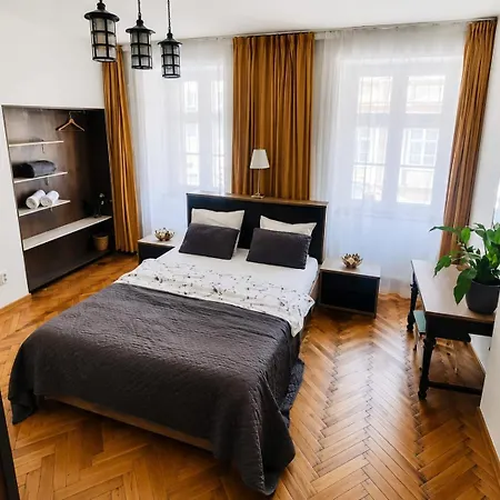 Poarta Schei apartment-3