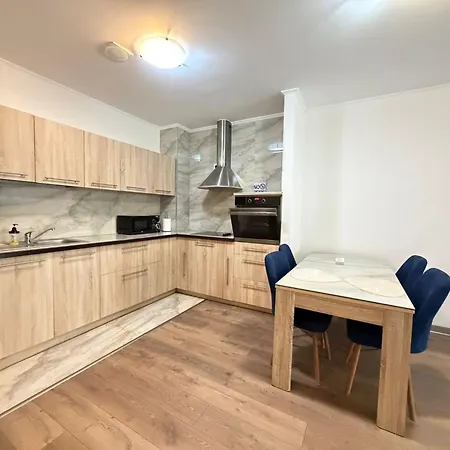 Tampa Gardens Apartments - Adults Only-2