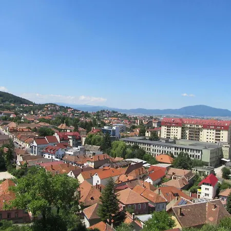 Apartament Ultracentral Monadin 2-2