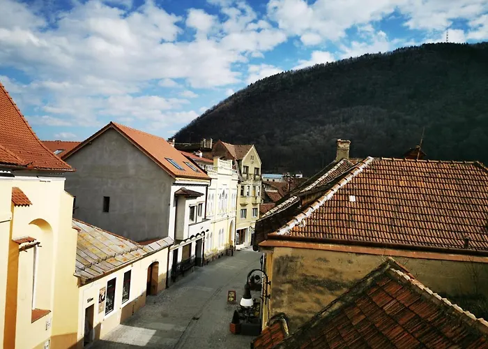 Crystal Central Apartment Brașov
