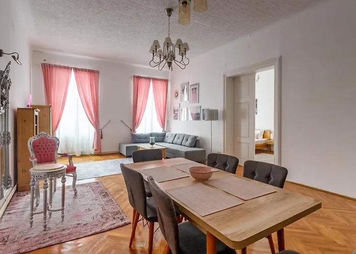 Mira Center Residence Brașov
