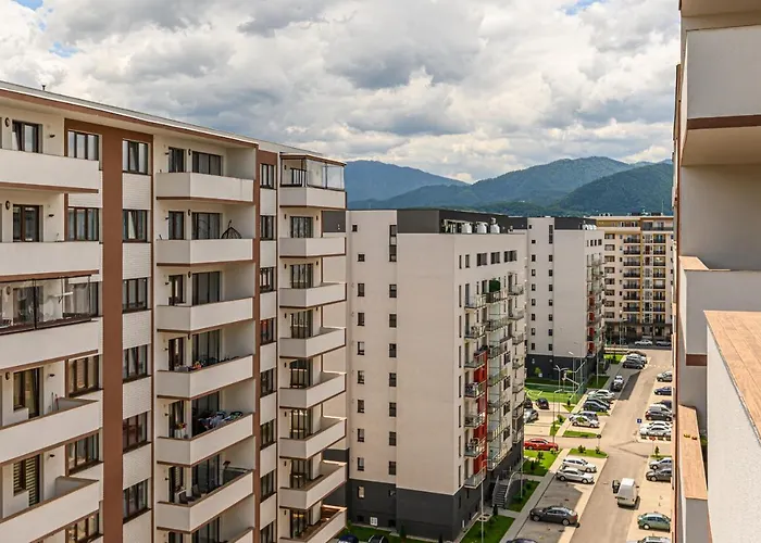 Isaran 2D4E Apartment Brașov