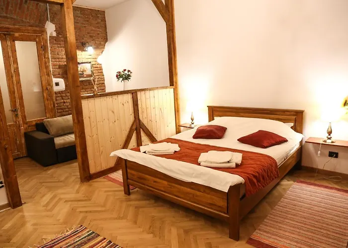 Apartamentul 16 Brașov