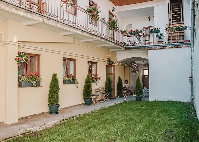 Central Garden Apartments Brașov