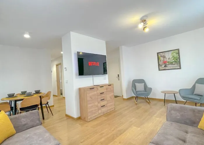 Dreamview Apartment With Private Parking Brașov