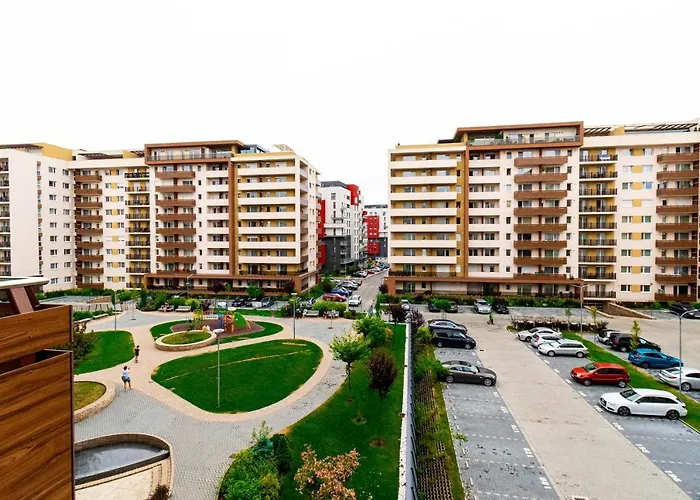 Pentha Apt - Stylish And Spacious 2-Bedroom Apartment Near Coresi Mall Brașov