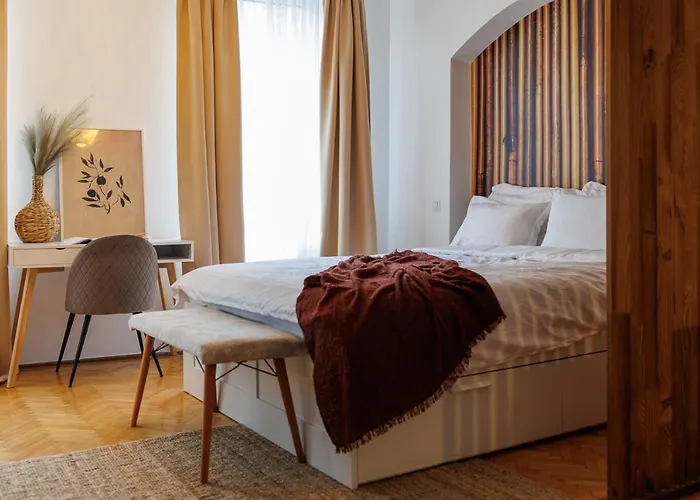 Lunga 16 Guesthouse | Brașov