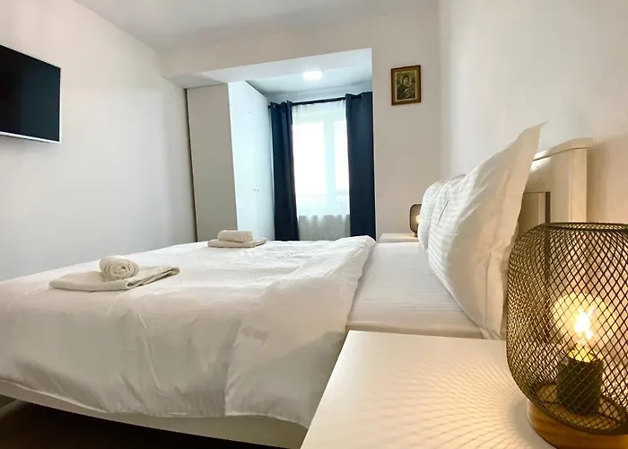 Astoria Apartment - Pet Friendly Brașov