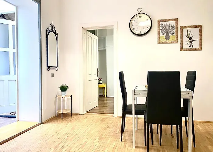 Republique Family Apartment Brașov