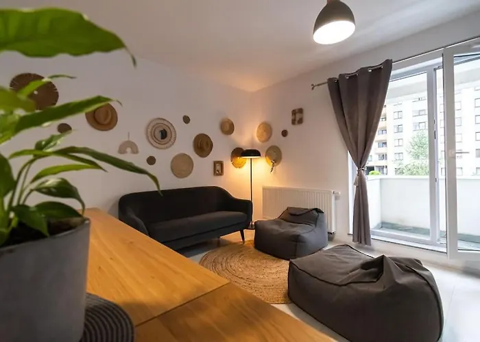 Arte - 2 Bedroom Apartment Near Coresi Mall With Free Parking Brașov