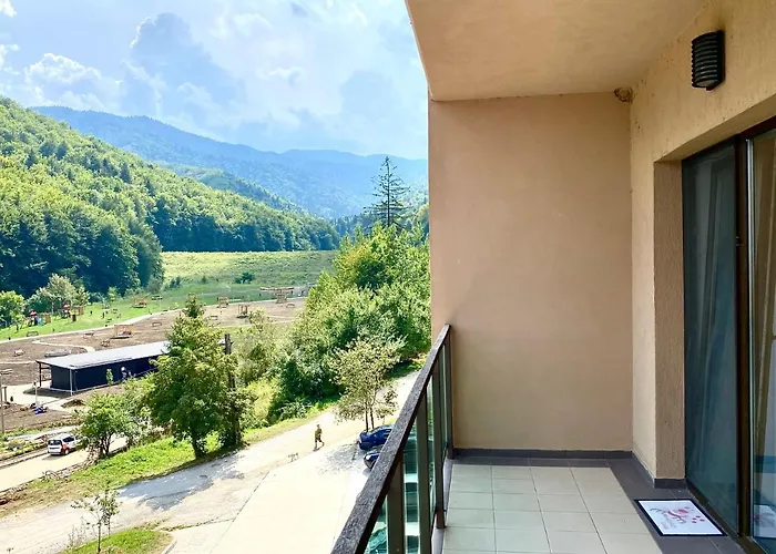 Nature View Family Apartment Brașov