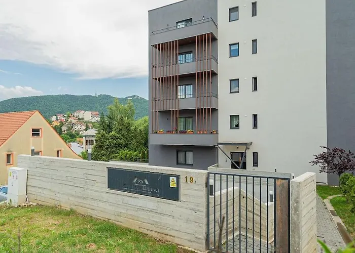 Joy City Stay Panorama 13 Brașov