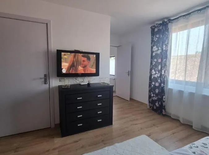 morii home's Brașov