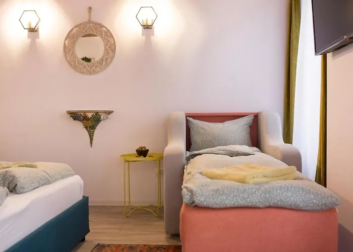 Seek And Hide - Csilla'S Tiny Hideaway Brașov