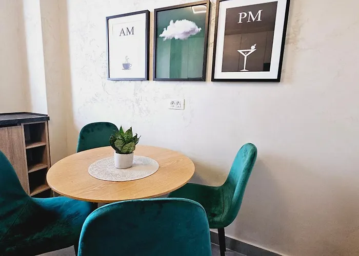 Cozy Panoramic Suites Near Coresi Mall #Brașov