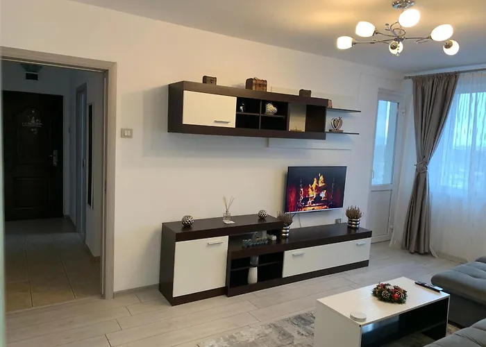 Victoriei Boulevard Private Apartment Brașov