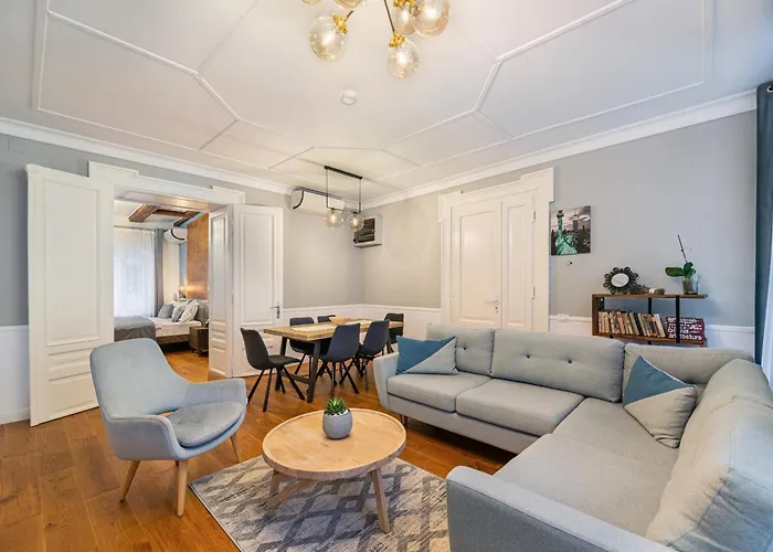 Poarta Schei 18 Apartment Brașov