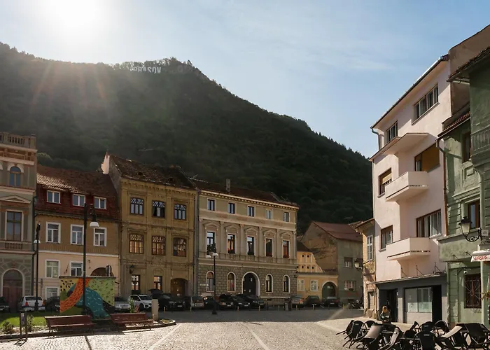 Apollonia eState OLD TOWN BIG AND LUXURIOUS Apartment Brașov
