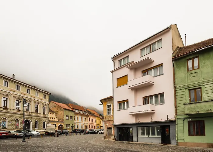 Apollonia eState OLD TOWN BIG AND LUXURIOUS Apartment Brașov
