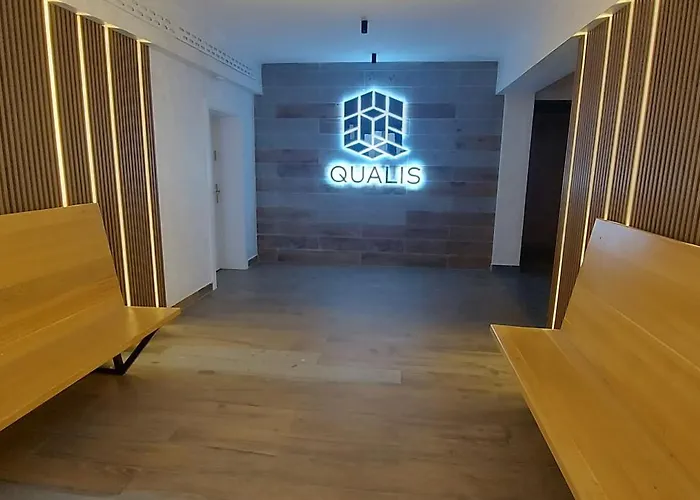 Lau Qualis Apartment Zona Coresi Mall Brașov