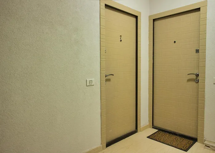 Modern Studio Near Coresi Mall W. Parking Brașov