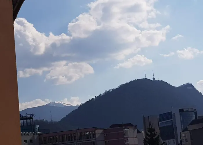 Cosy 2 Bedroom Apartment In New Town Brașov