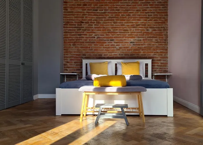 Republicii brick studio Brașov