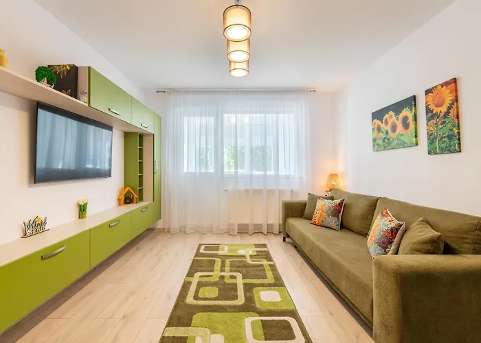 Springhome - Cozy Apartment With Balcony & Parking Brașov