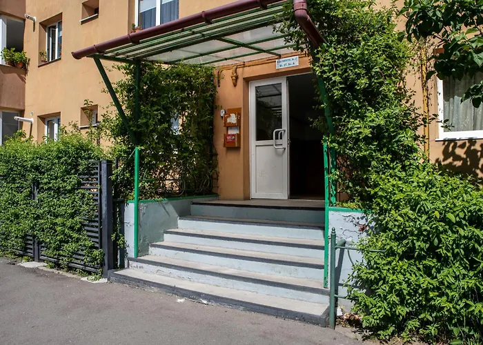 Springhome - Cozy Apartment With Balcony & Parking Brașov
