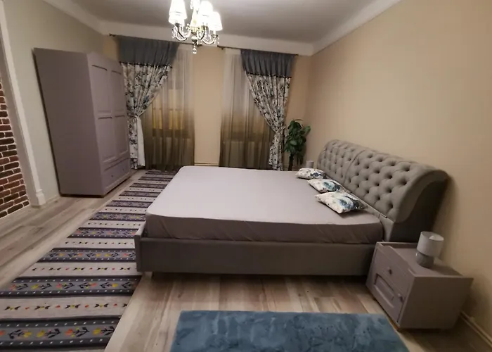 Hhh Sforii Residence Brașov