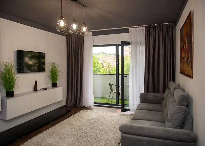 Modern Suite - Nature View Loft - Luxury Rentals Brașov