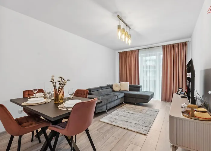 D&A Apartment With Private Parking Brașov