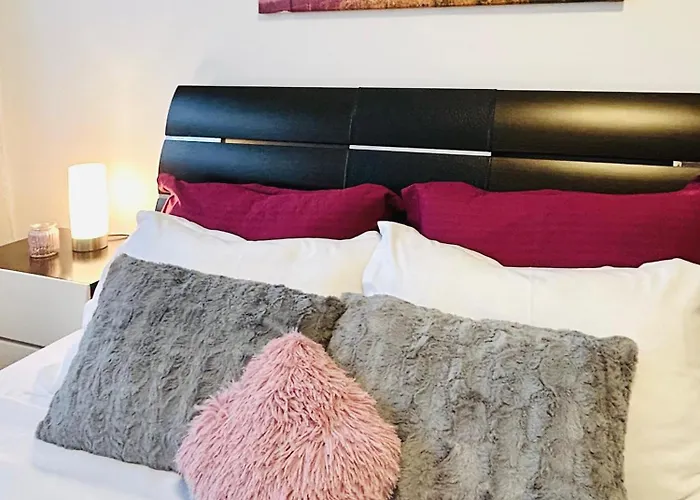 Chic Escape One - Free Parking Apartment Brașov
