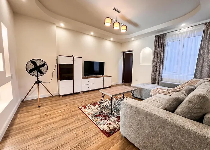 La Teatru - 2BD Apartment near Theatre&Old Town Brașov