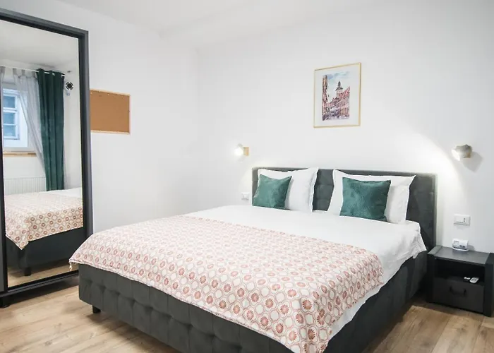 Castelului Studio Brașov