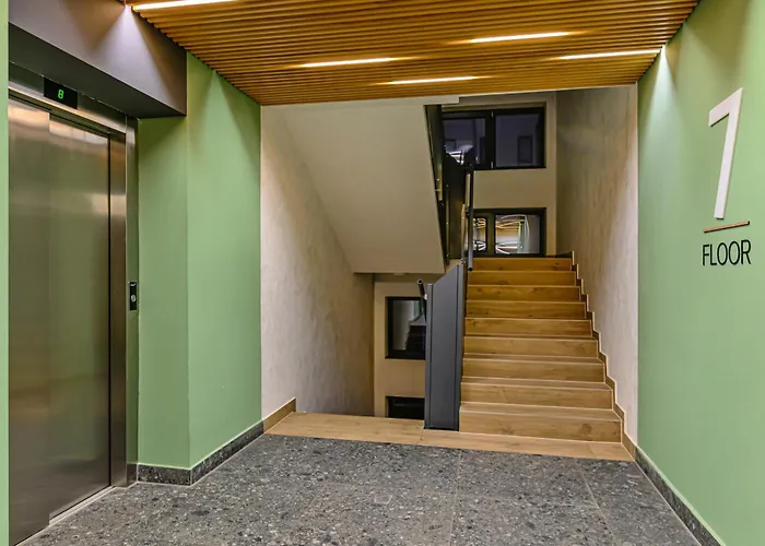 Qualis 7Th Heaven Apartment Brașov