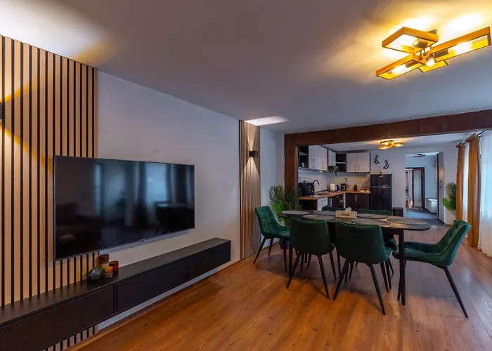 Kaya Charming 2-Bedroom Apartment Brașov