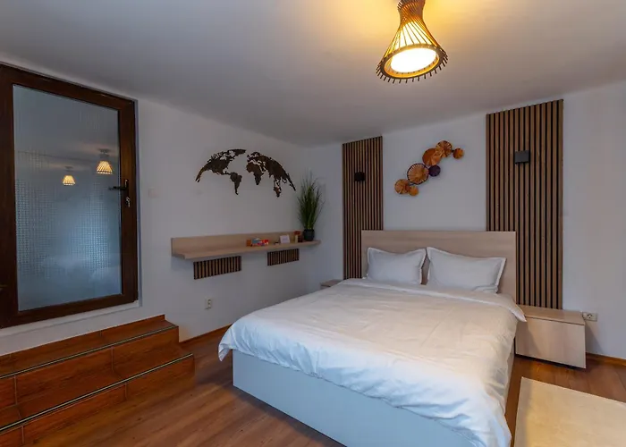 Kaya Charming 2-Bedroom Apartment Brașov
