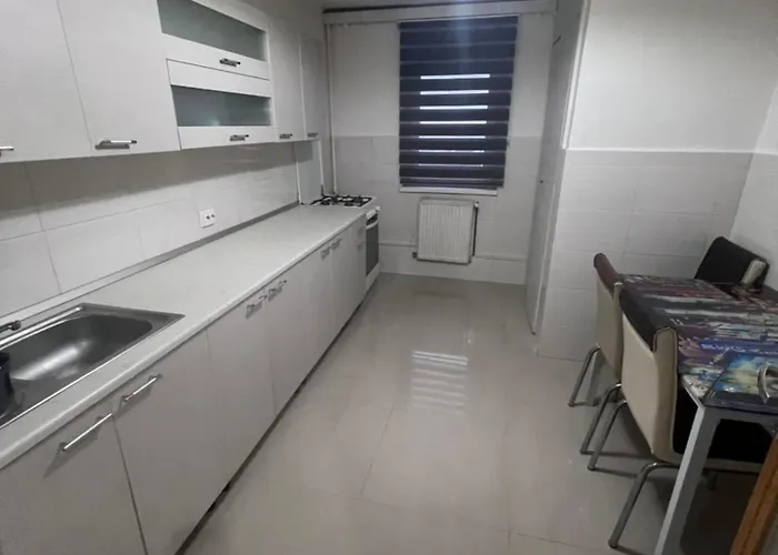3 Rooms Aparthotel Brașov