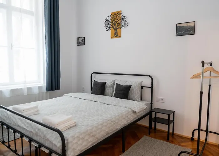 Republicii Central Loft Brașov