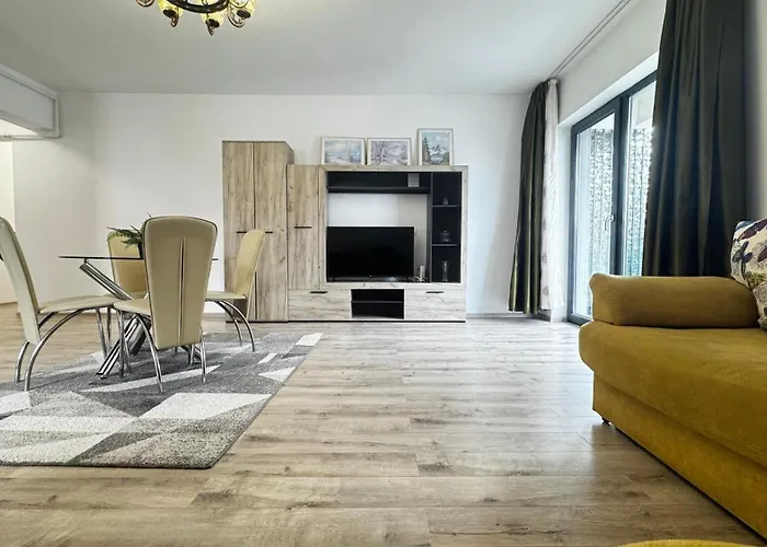 Coresi Mall Large 2 Camere, Sleeps 6 Brașov