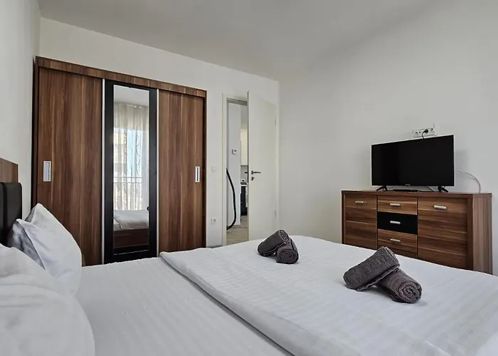Coresi Mall Luxury Apartment Brașov