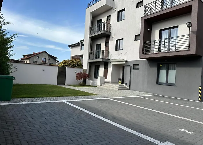 Luxury Studios & Apartments Aparthotel By Glam - Parking Free Brașov