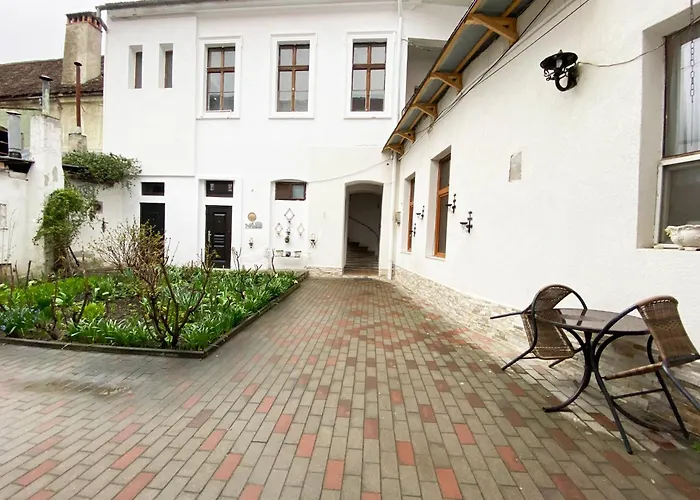 Piața Sfatului Brassai Apartments Brașov